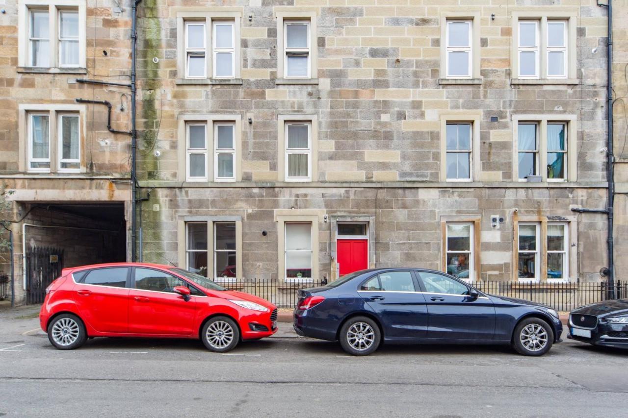 The Plywood Flat, Modern Style In A Traditional Tenement EDI Exterior foto