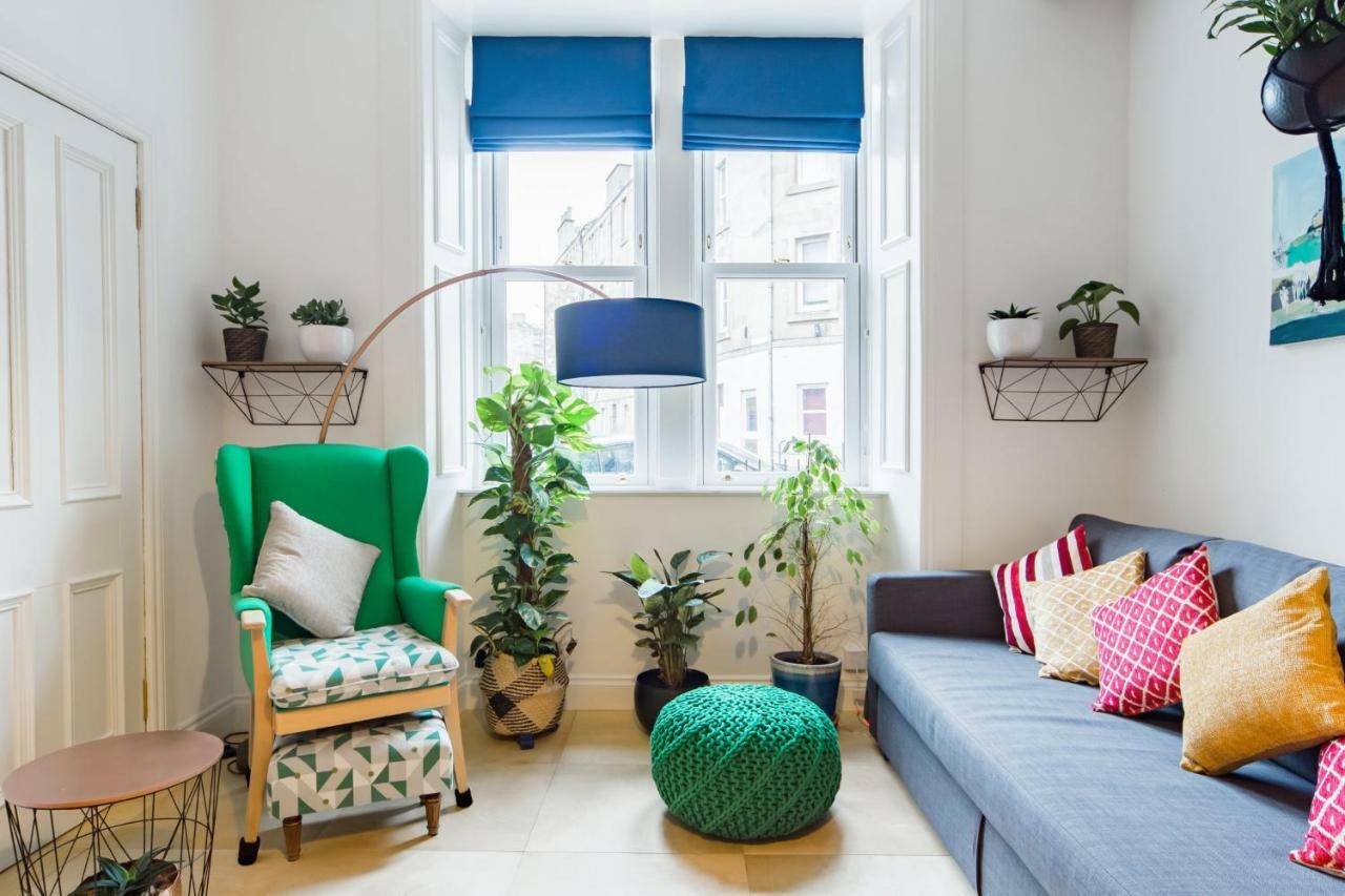The Plywood Flat, Modern Style In A Traditional Tenement EDI Exterior foto