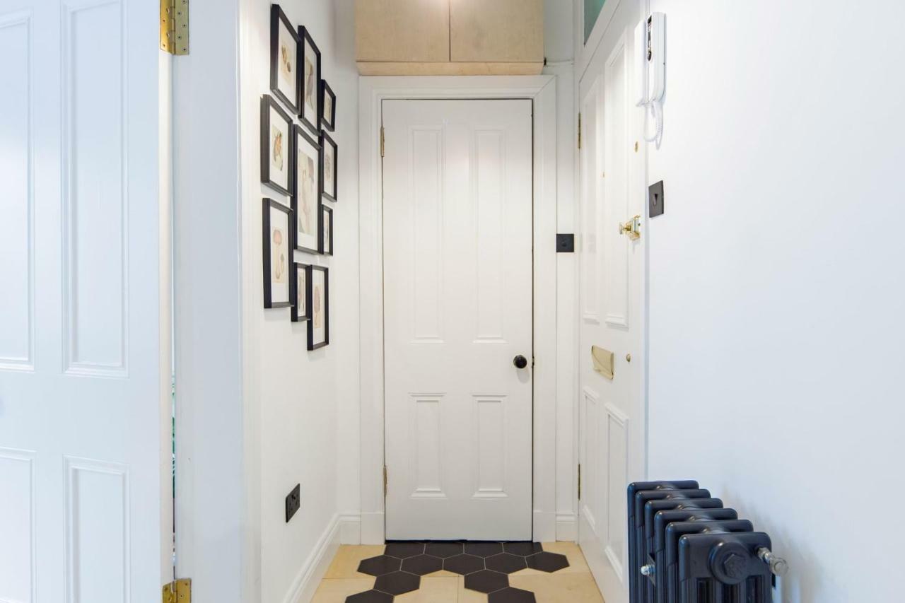 The Plywood Flat, Modern Style In A Traditional Tenement EDI Exterior foto